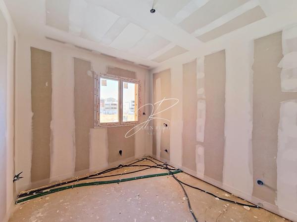 Maiso neuve T3 2 chambre 75 m² garage