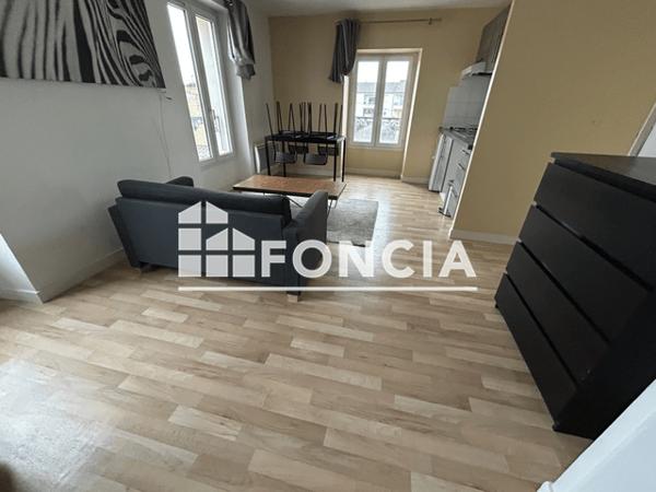 Location Studio meublé 31.81 m² - BAT C - Niort 79000