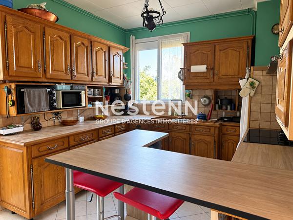 Vente charmante maison de 65 m² avec deux chambres, garage, jardin à Aubigné-Racan (72800)