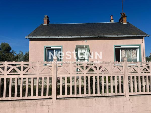 Vente charmante maison de 65 m² avec deux chambres, garage, jardin à Aubigné-Racan (72800)