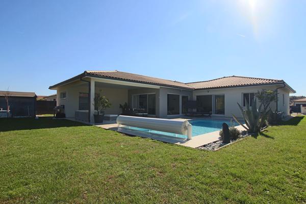 Maison Mios 7 pièce(s) 163m²