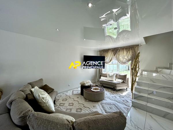 BEZONS _ Maison rénovée en 2021 €520 000 ** - Référence 4399