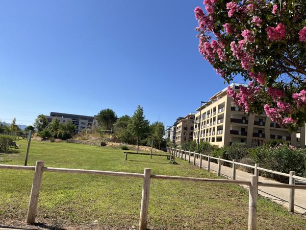 Appartement 2 pièces - 39 m² Exclusivité efficity