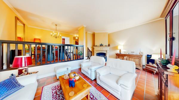 Maison 5 chambres Jouy Le Moutier 134 m2