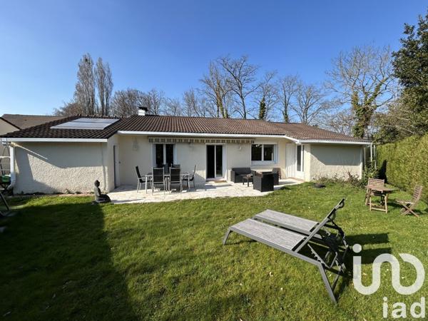 Maison 5 pièces de 110 m² à Forges-les-Bains (91470)