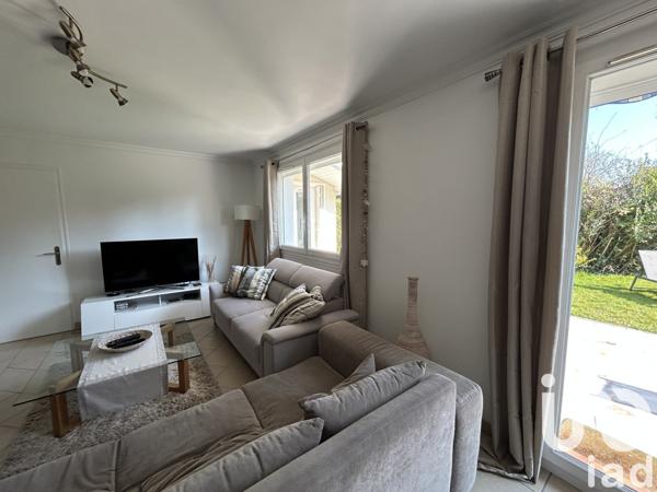 Maison 5 pièces de 110 m² à Forges-les-Bains (91470)