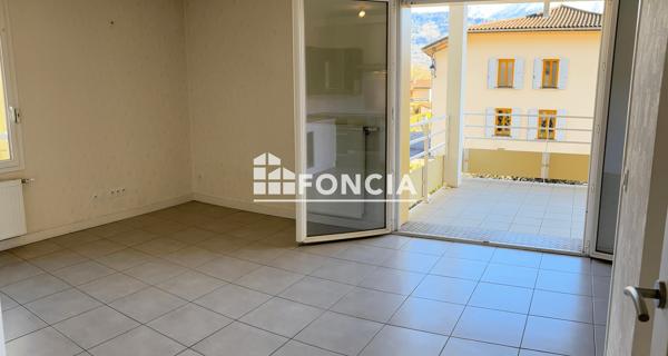 À vendre Appartement 2 pièces 46 m² - Crolles 38920