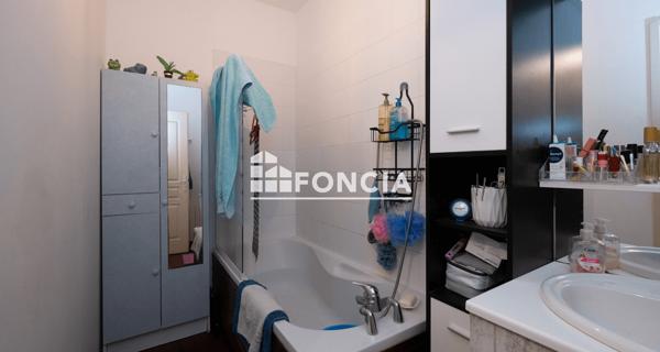 À vendre Appartement 3 pièces 82.67 m² - Bourg-de-péage 26300