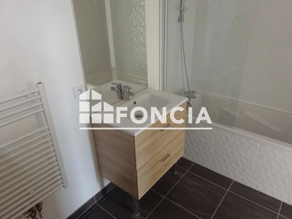 Location Appartement 3 pièces 58.56 m² - 9 RUE ADRIENNE BOLLAND Le Petit-quevilly 76140