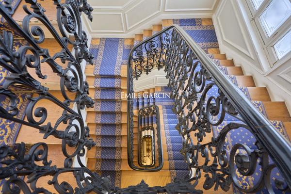 A vendre - Appartement - Paris 75008 - Triangle d'or
