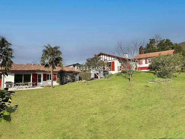 A vendre - Ensemble maisons - Ascain - vue dégagée