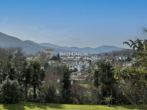 A vendre - Ensemble maisons - Ascain - vue dégagée