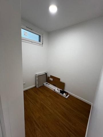 Appartement de 36 m2 avec balcon refait à neuf - Paris 15