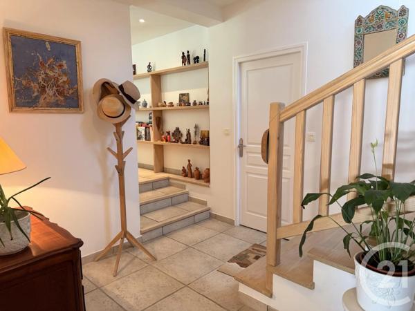 Maison à vendre  6 pièces - 158 m 2   ST JEAN DE LUZ  - 64