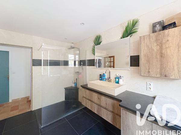 Maison à vendre 4 pièces 140 m² Saint-Affrique