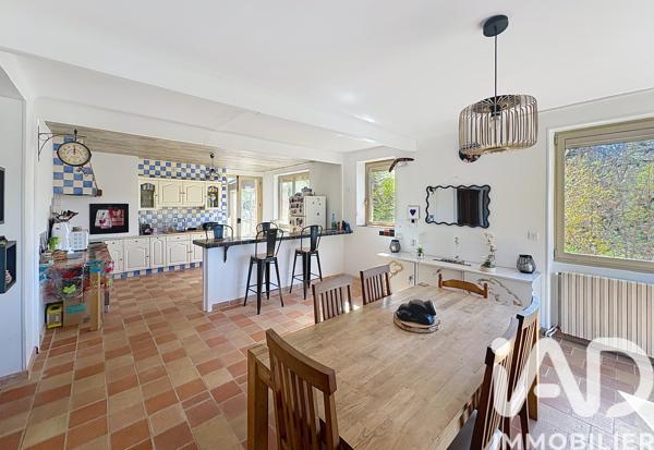Maison à vendre 4 pièces 140 m² Saint-Affrique