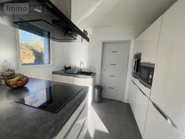 Maison à vendre à Pluguffan dans le Finistère (29700), ref : 29015-558