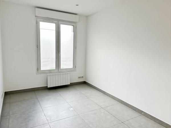 Local d'activité Guyancourt 2 pièce(s) 46 m2