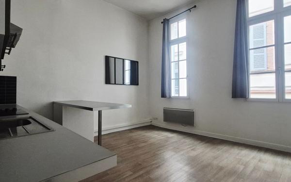 Appartement à vendre    2 pièces • 27 m2 Toulouse