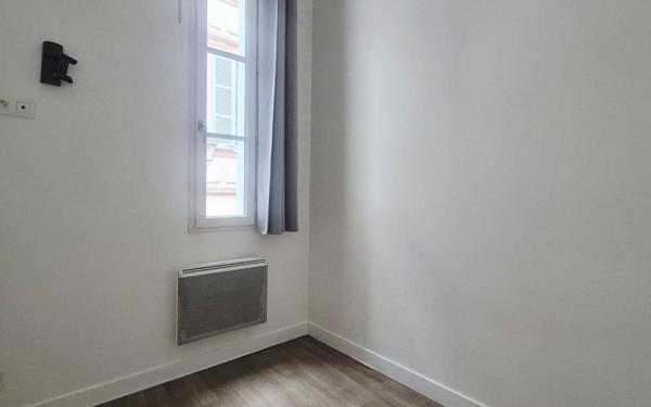 Appartement à vendre    2 pièces • 27 m2 Toulouse