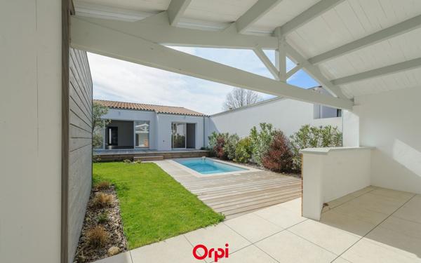 Maison à vendre    5 pièces •  Périgny