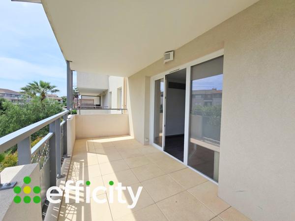 Appartement
         2 pièces
        - 40 m² 168 000 € *