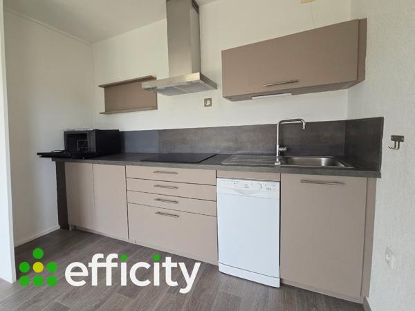 Appartement
         2 pièces
        - 40 m² 168 000 € *