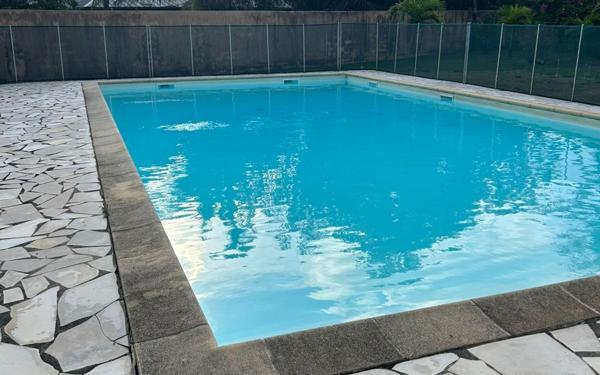 Appartement à louer    3 pièces • 69,55 m2 Remire-Montjoly