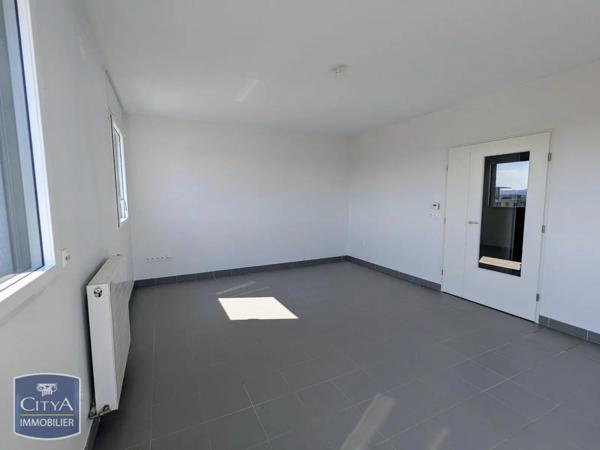 Appartement à louer 2 pièces 59.51m²