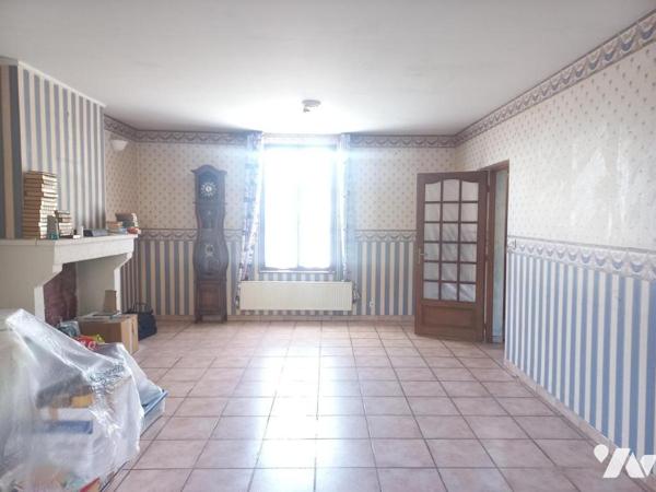 MAISON  EN PIERRE