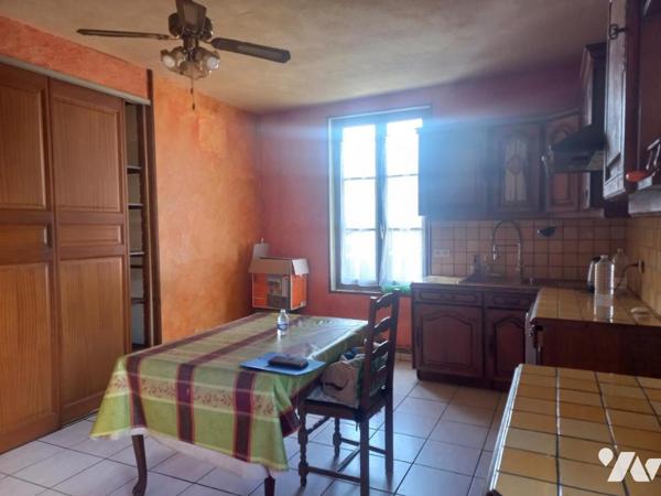 MAISON  EN PIERRE