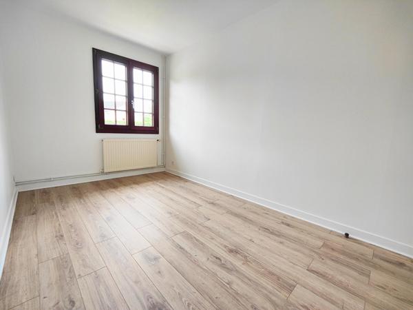 Maison Mormant 5 pièce(s) 93.79 m2