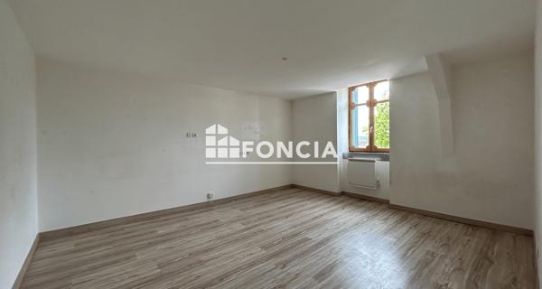 Location Studio 56.92 m² - Montluçon 03100