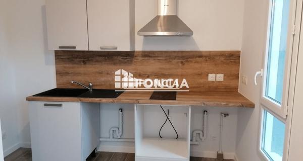 Location Studio 27.7 m² - Monteux 84170