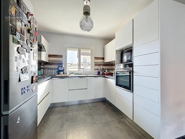 Vente Maison 6 pièces 127 m2 à Yerres