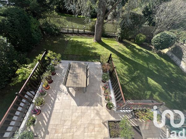 Maison à vendre 9 pièces 215 m² Marnes-la-Coquette