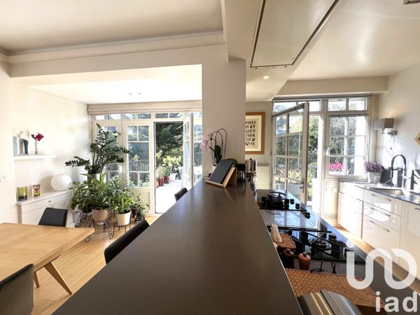 Maison à vendre 9 pièces 215 m² Marnes-la-Coquette