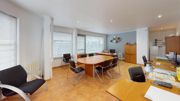 Local commercial 156 m2