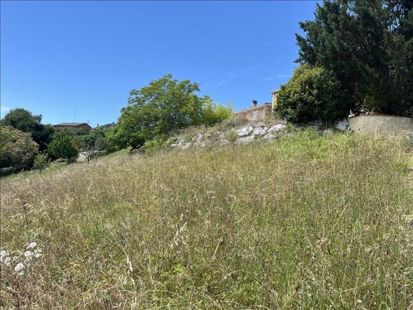 Terrain à vendre |  Lafrançaise |  705 m²