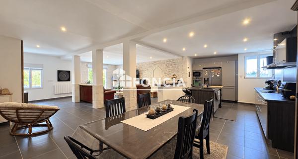 À vendre Maison 6 pièces 198 m² - Dreux 28100
