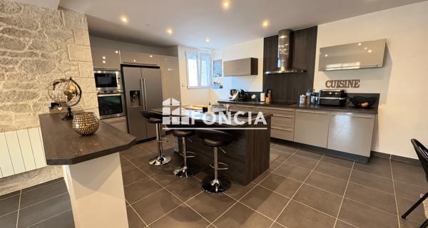 À vendre Maison 6 pièces 198 m² - Dreux 28100