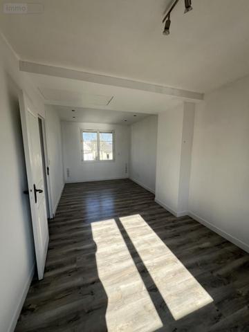 Maison à vendre à Seiches-sur-le-Loir dans le Maine-et-Loire (49140), ref : 49050-557