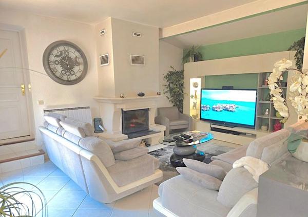 Maison à vendre 5 pièces GRASSE (06)