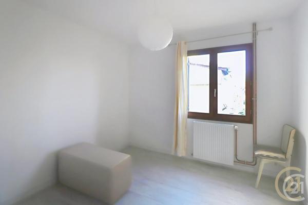 Maison à vendre  9 pièces - 163 m2 MONTPON MENESTEROL - 24