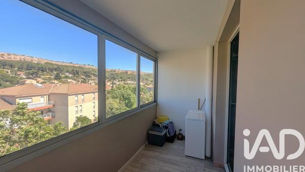 Appartement à vendre 3 pièces 78 m² Vitrolles