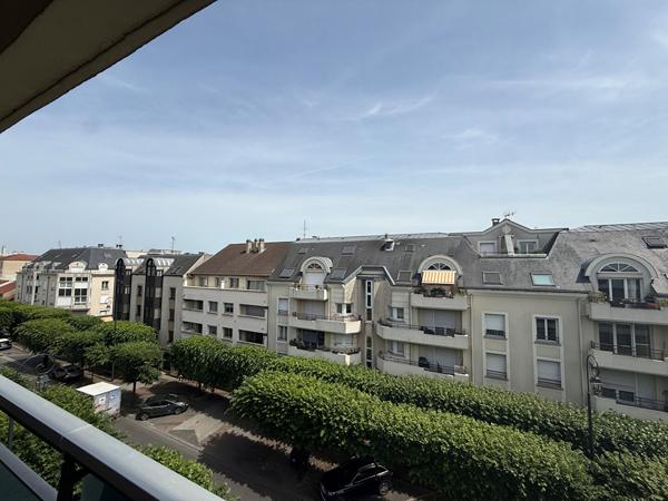 Studio à vendre - gare de Chelles