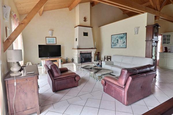 Maison à Bagnac Sur Célé