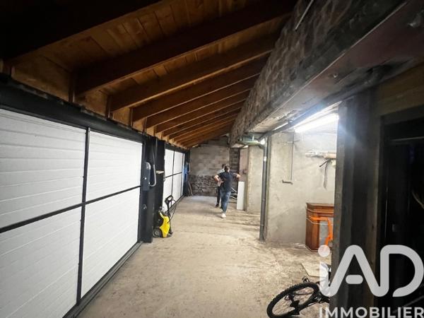 Maison à vendre 8 pièces 178 m² Saint-Ferréol-d'Auroure