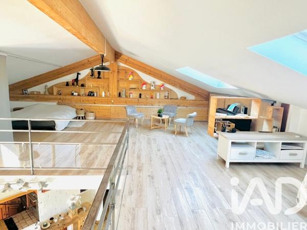 Maison à vendre 8 pièces 178 m² Saint-Ferréol-d'Auroure