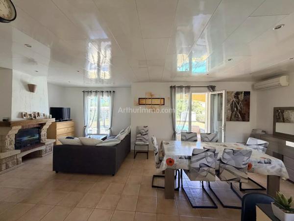 Vente                                                      Villa
                        
                     5 pièces                      111 m2                     à Calenzana